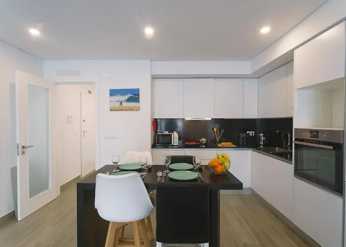 Apartment 104 - Supertubos